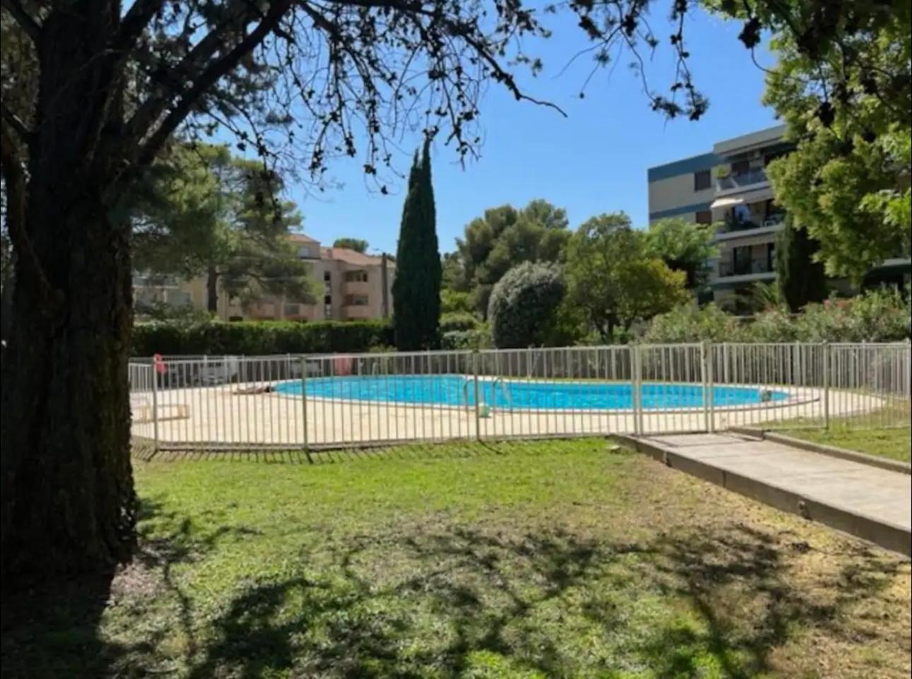 Cosy T3 - Jardin - Parking - Piscine Lejlighed Montpellier Eksteriør billede